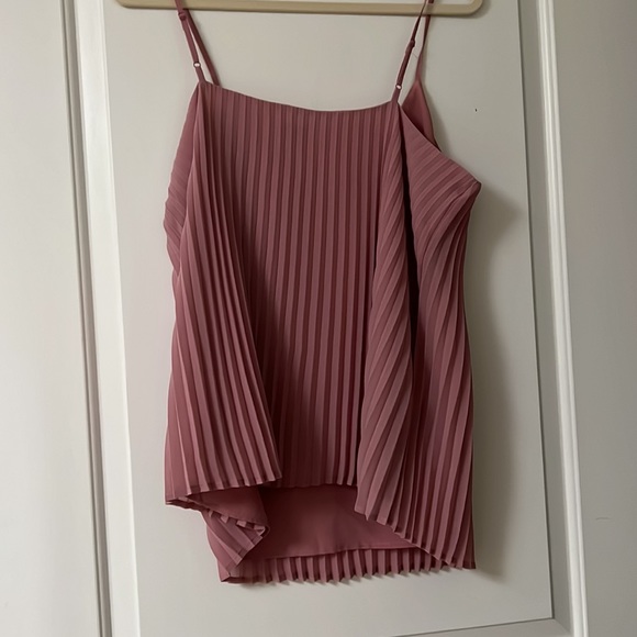 A new day tank NWOT - Picture 3 of 3